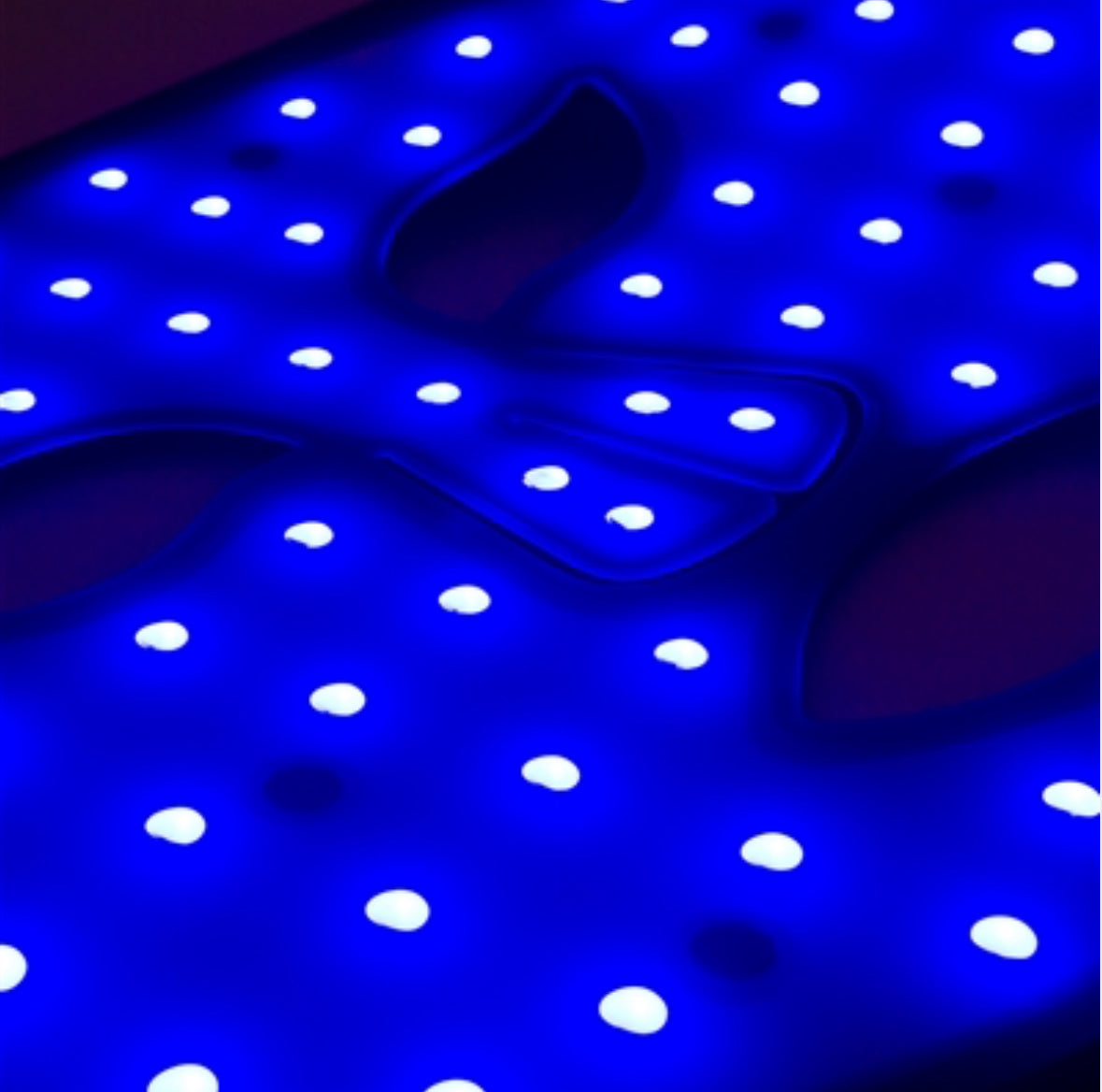 SKINACT WIRELESS LED LIGHT THERAPY MASK